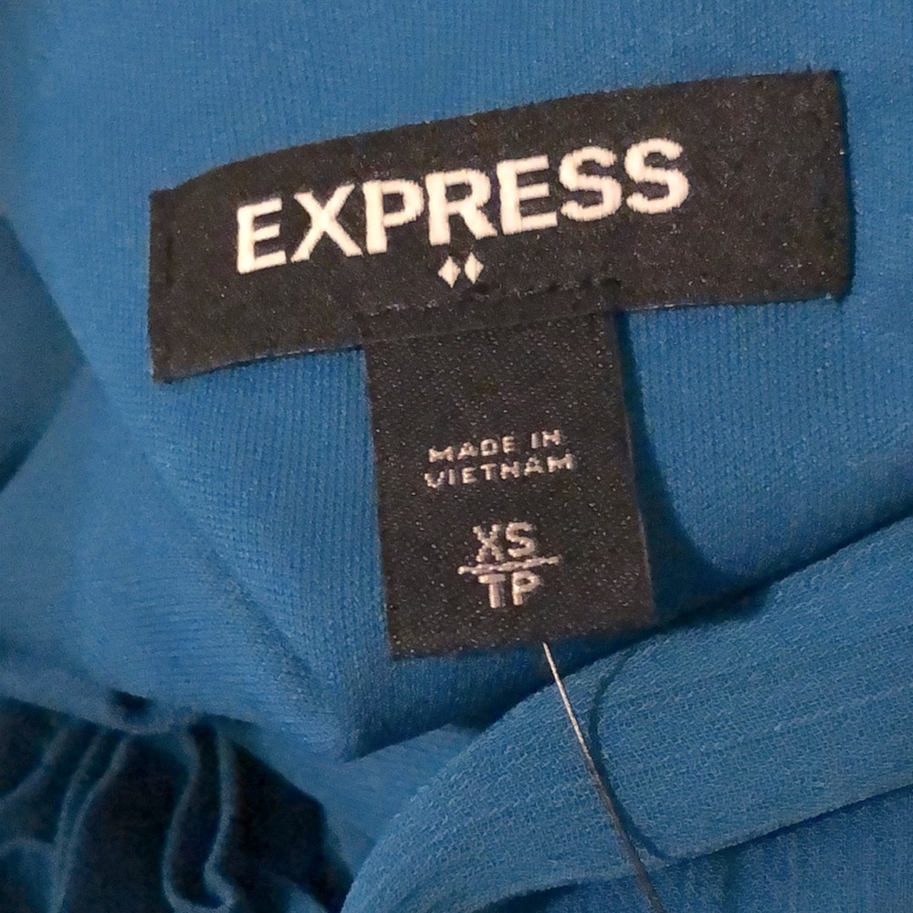 Express - Wrap Front Ruffle Sleeve Top - Picture 6 of 6